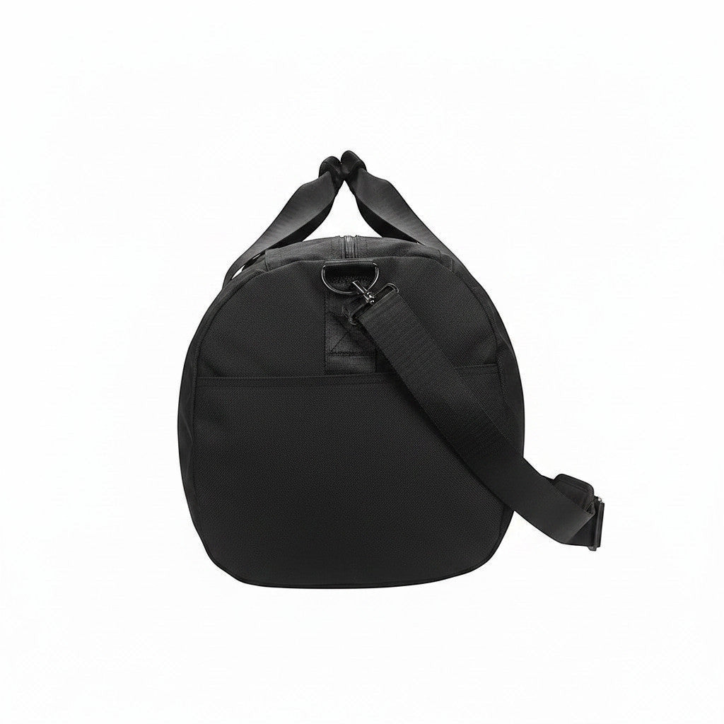 Vue latérale du sac de voyage noir MoveLite PIONEER avec bandoulière réglable et poignées robustes