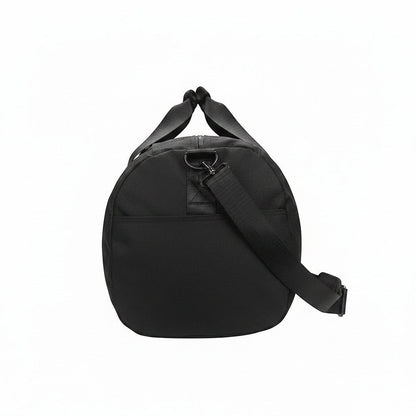 Vue latérale du sac de voyage noir MoveLite PIONEER avec bandoulière réglable et poignées robustes