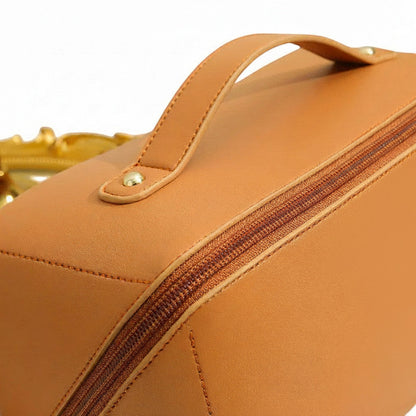 Trousse de toilette MoveLite ÉCLAT camel avec poignée de transport, fermeture éclair et détails dorés élégants
